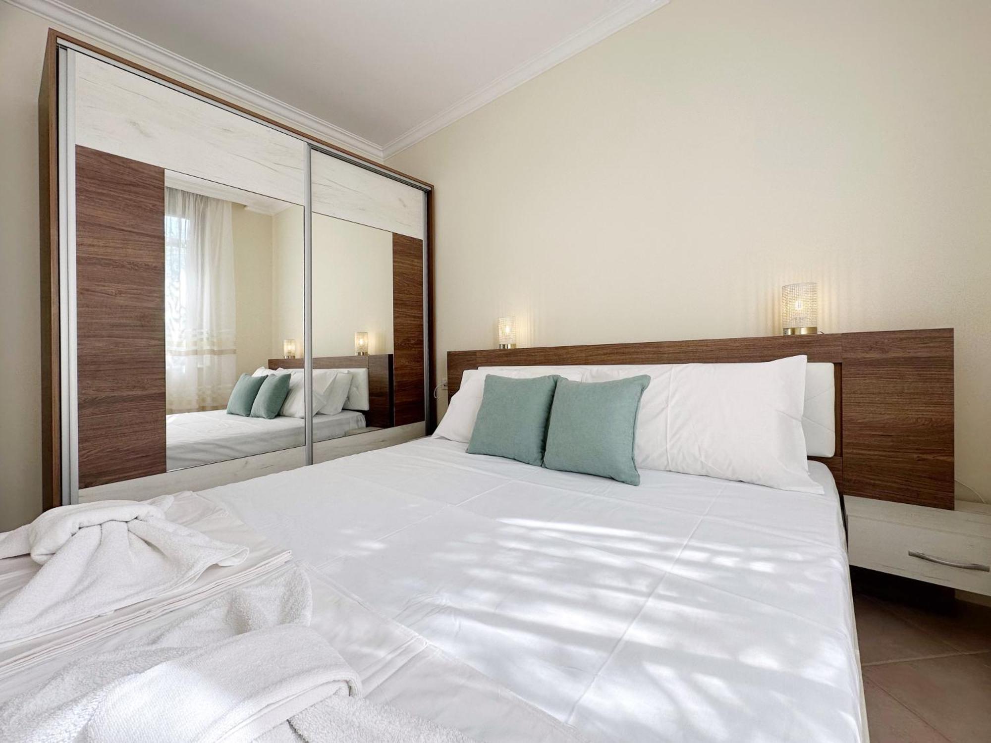 Sm Lovely Apartments On The First Line In Sozopol Exterior foto