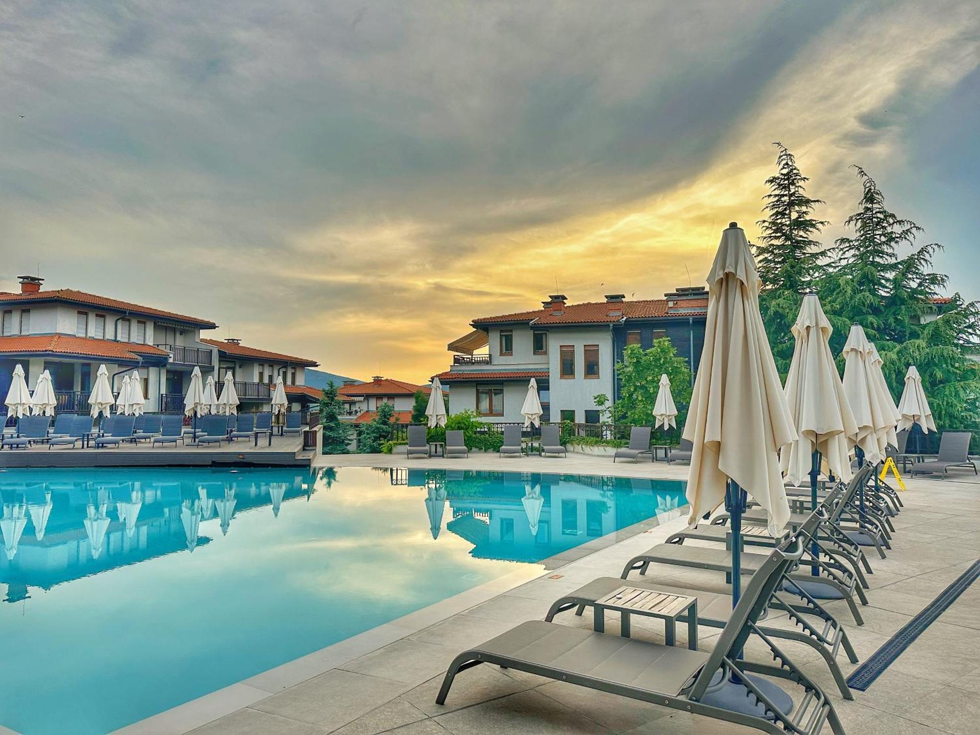 Sm Lovely Apartments On The First Line In Sozopol Exterior foto
